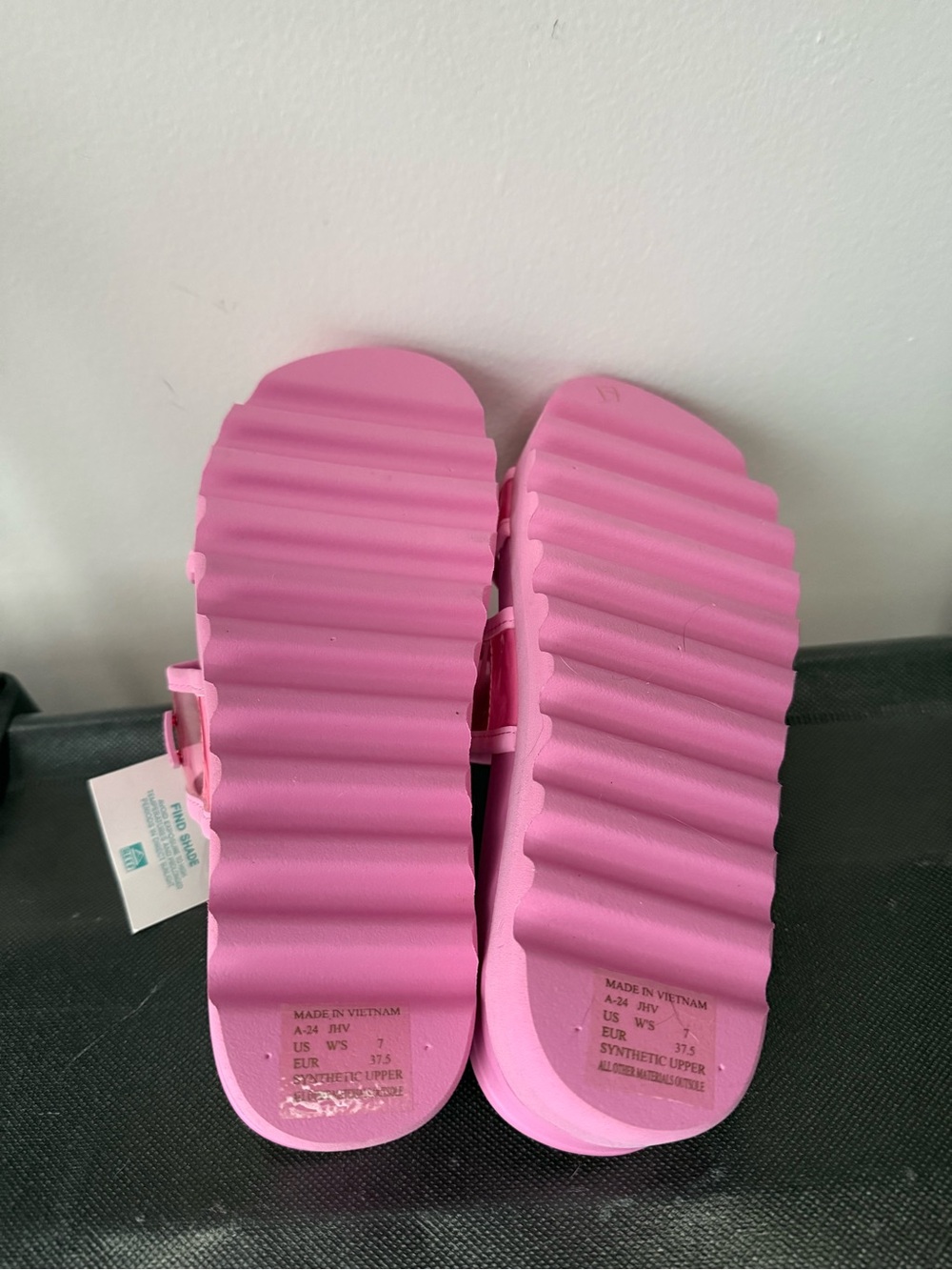 Reef Pink Triple-Strap Platform Slides - Picture 4 of 5